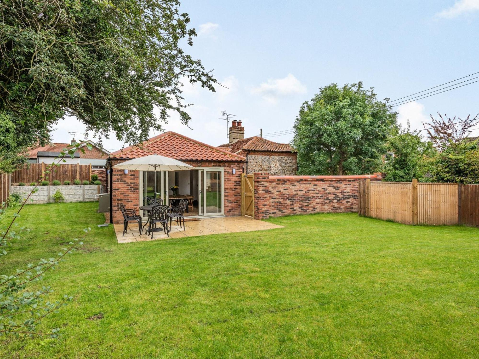 Clematis Cottage Thorpe Market エクステリア 写真